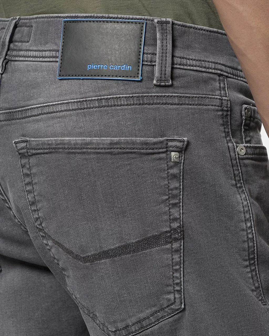 Pierre Cardin Short - Image 5